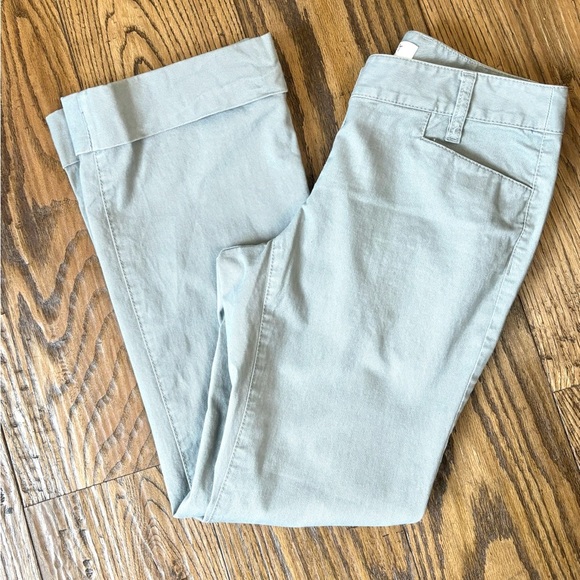 Ann Taylor LOFT Julie Chino Cuffed Flare Gray Pants Low Rise - Picture 1 of 8